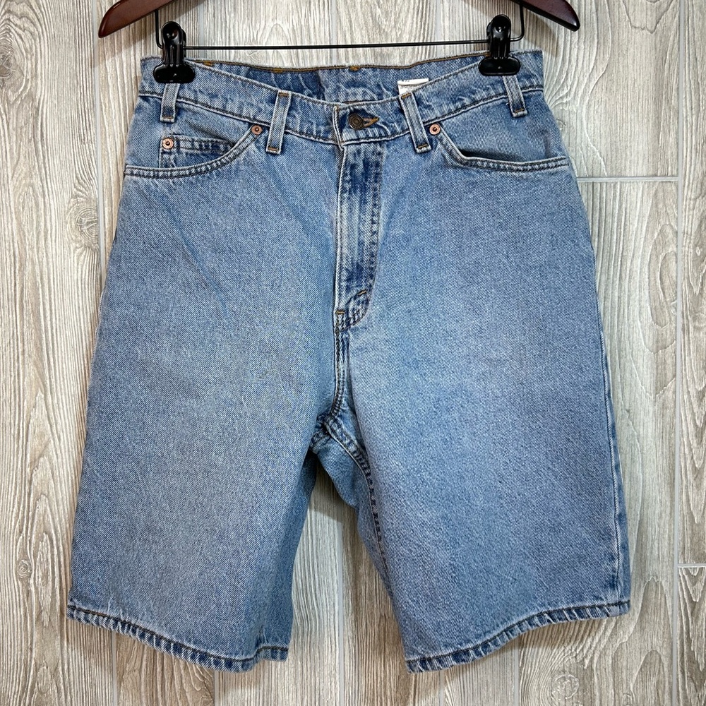Vintage Y2K 90’s Orange Tag Unisex Levi’s 560 Jean Shorts Size 32